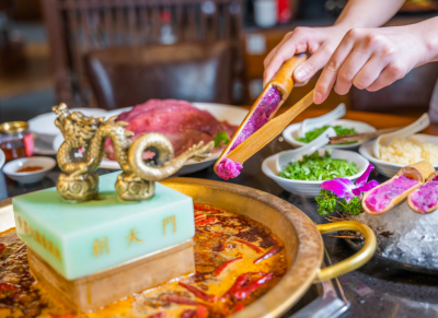 重庆火锅特色介绍，终于知道吃货爱火锅的原因了！