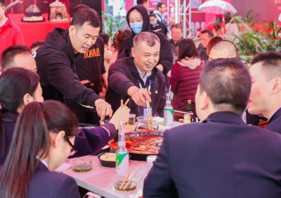 建阳开火锅加盟店，如何推陈出新？