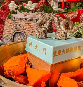 排队也要吃的非遗火锅，全球已经累计开店1000+