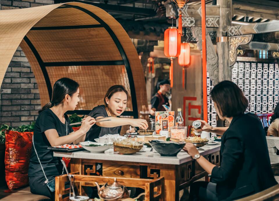 重庆火锅深受欢迎，除了味道外还与这点有关！