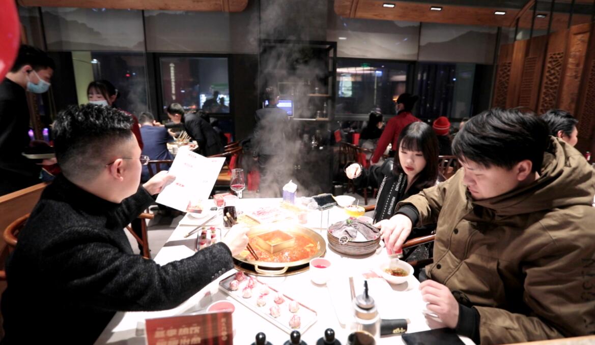 在天津，开一家重庆火锅店可行吗？