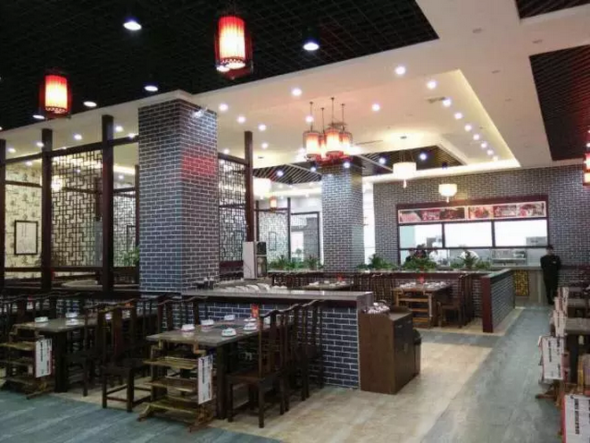 湖北孝感老火锅加盟店大厅图